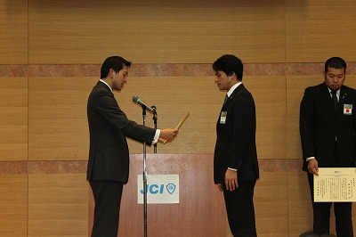 20101129-21